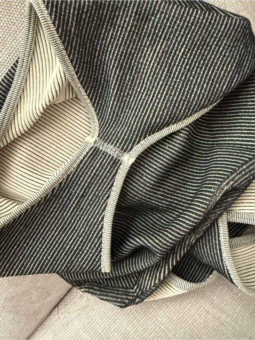 Zara Ribbed Bodysuit - Picture 3 of 5